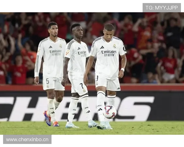 皇马防守稳定性下降影响球队表现，近期关键战面临考验